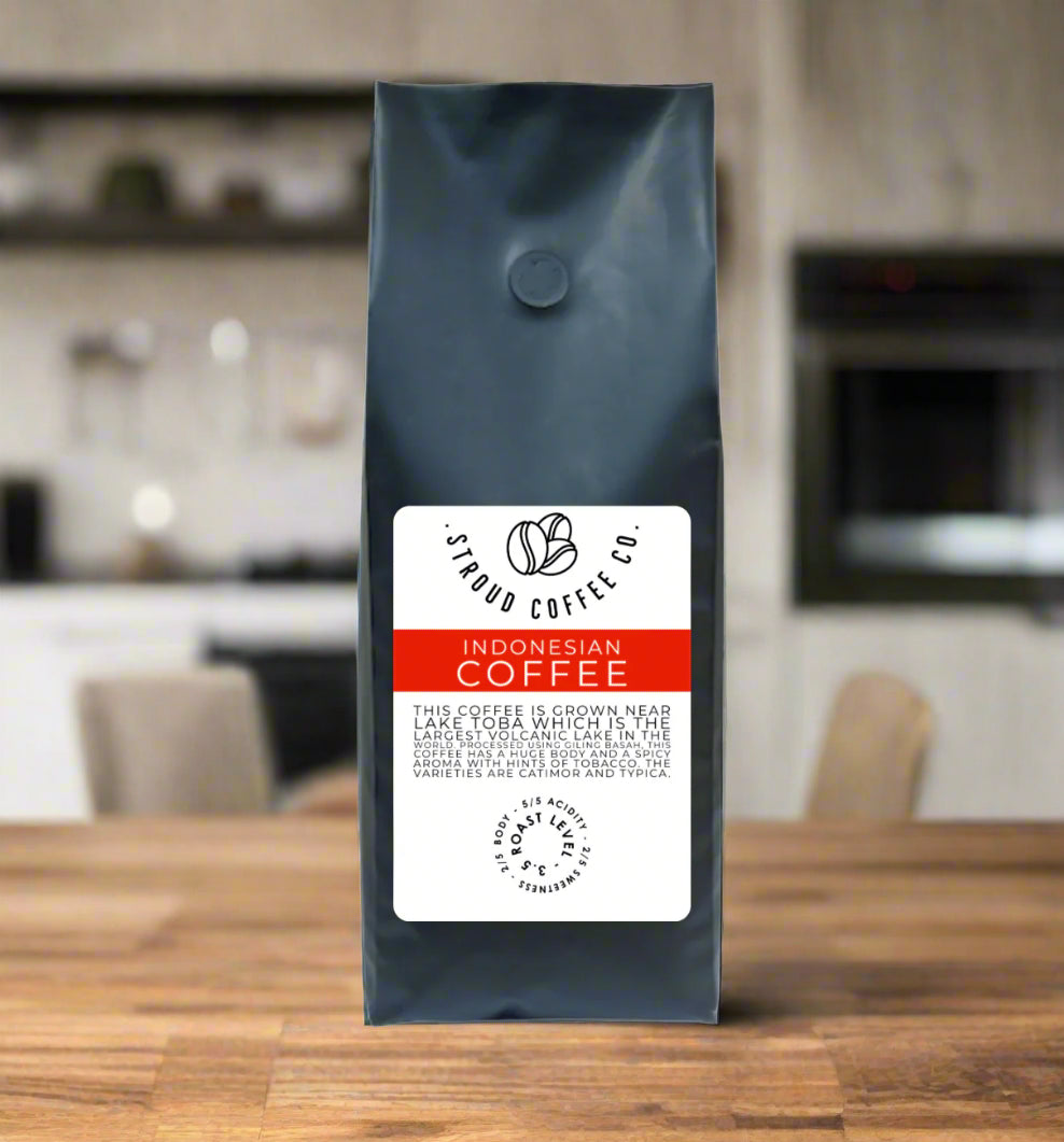 Indonesia is one of the largest coffee producers in the world, usually in the top five.
Coffee growing was started during colonial times around 1696 as the region pr